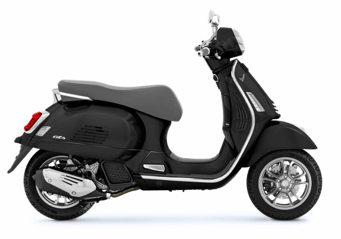VESPA GTS 125 NERO CONVINTO 2025