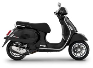 VESPA GTS SUPER 125 NERO CONVINTO 2026