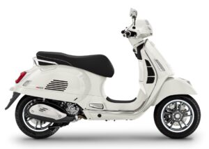 VESPA GTS SUPER 310 BIANCO INNOCENTE 2025